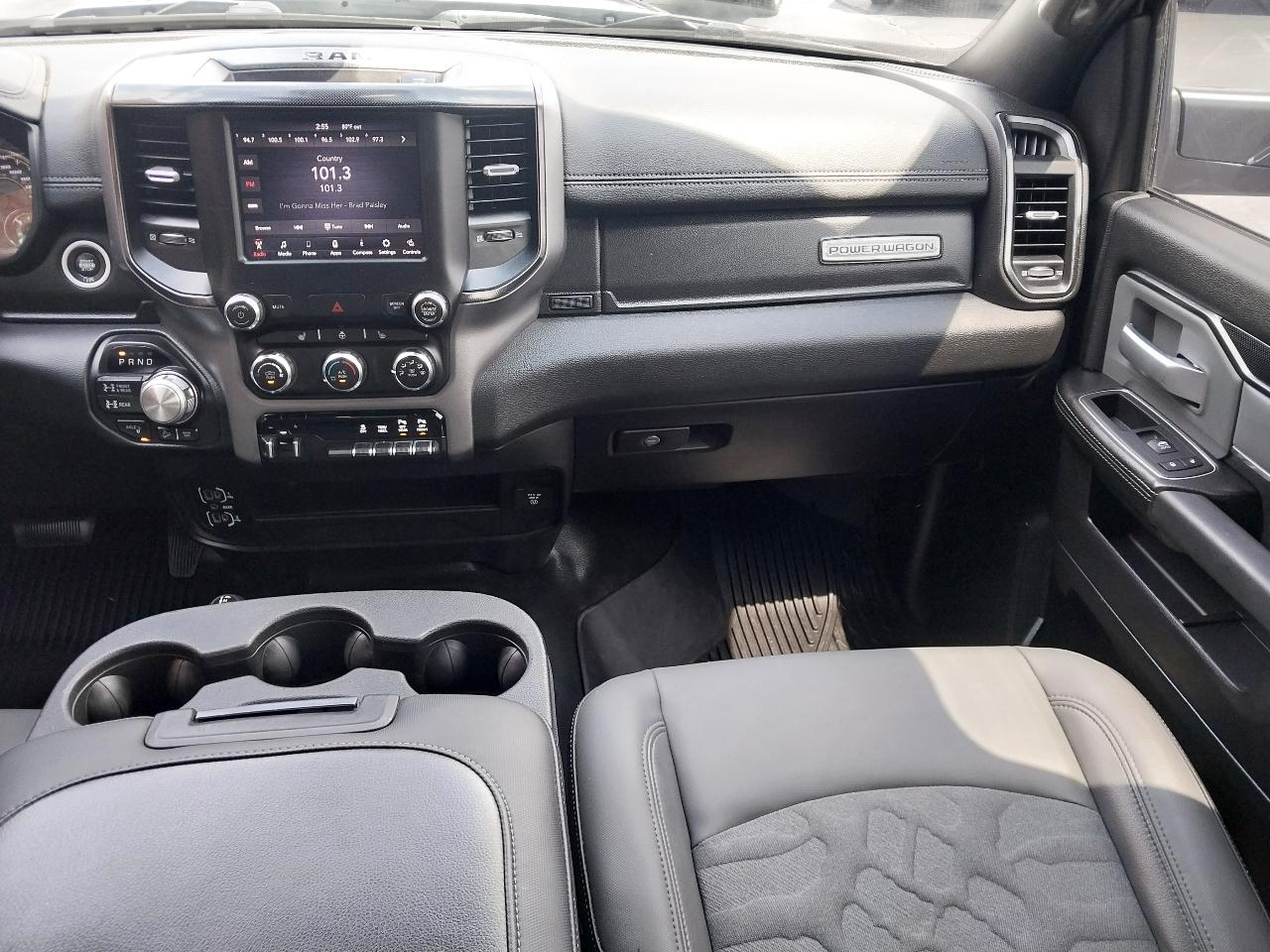RAM 2500 Power Wagon 4x4 Crew Cab 6'4" Box 2019