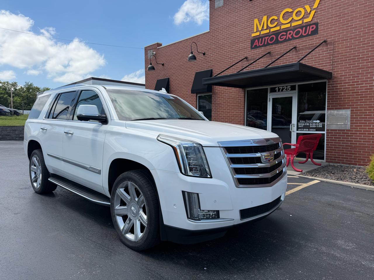 Cadillac Escalade 4WD 4dr Luxury 2017