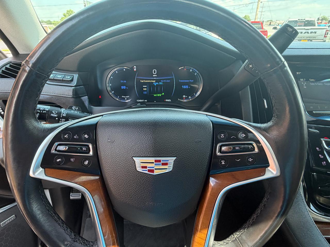 Cadillac Escalade 4WD 4dr Luxury 2017