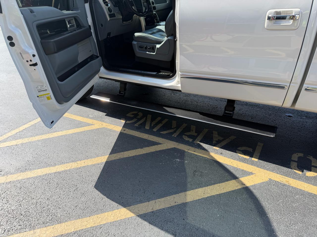 Ford F-150 Platinum SuperCrew 4WD 2012