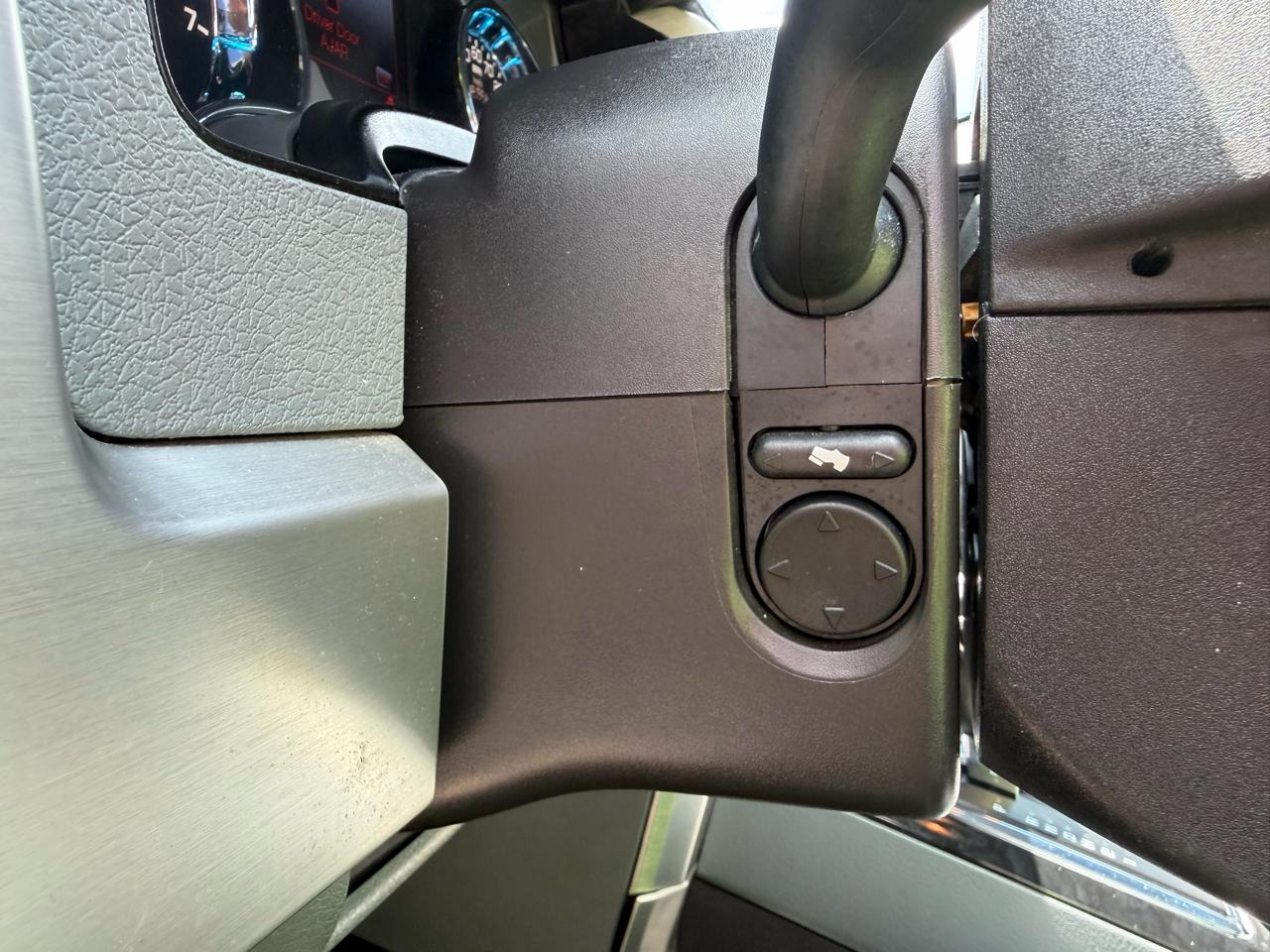 Ford F-150 Platinum SuperCrew 4WD 2012