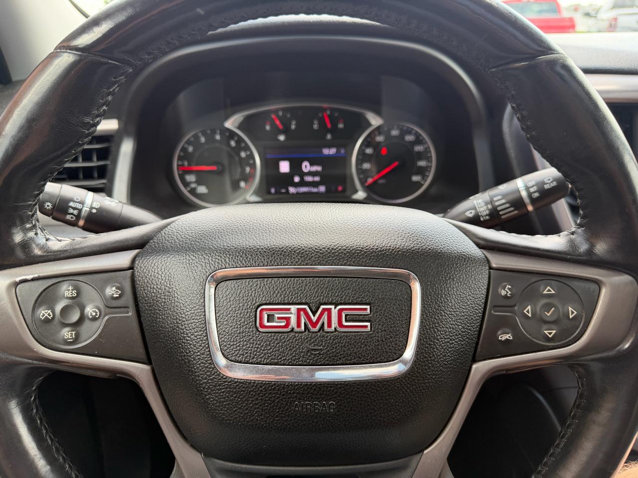 GMC Acadia AWD 4dr AT4 2020