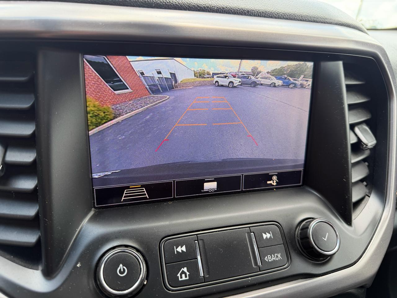 GMC Acadia AWD 4dr AT4 2020