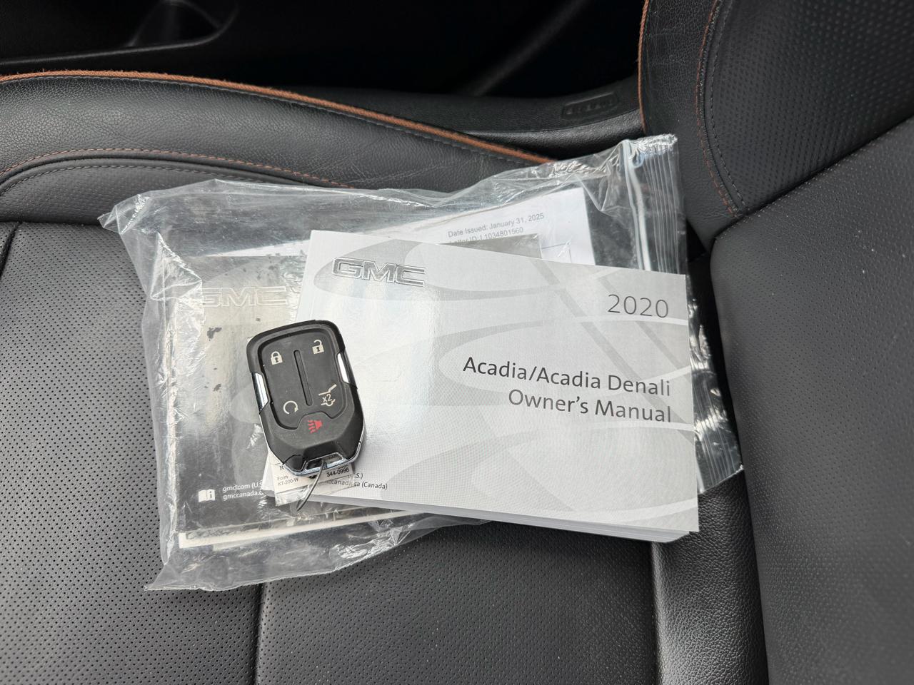 GMC Acadia AWD 4dr AT4 2020