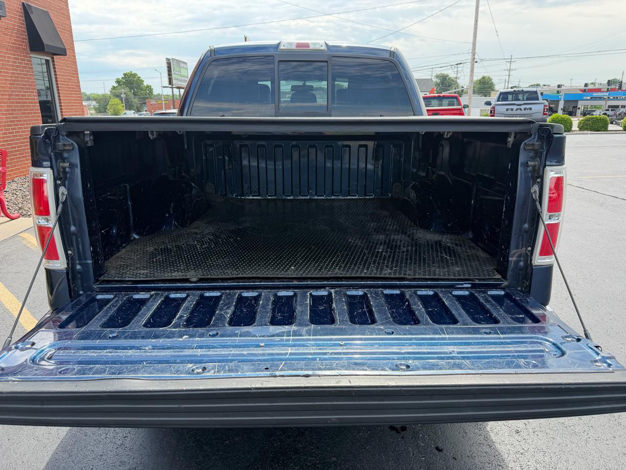 Ford F-150 Lariat SuperCrew 4WD 2014