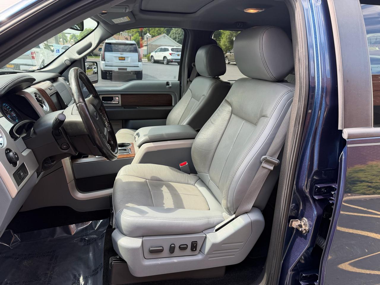Ford F-150 Lariat SuperCrew 4WD 2014