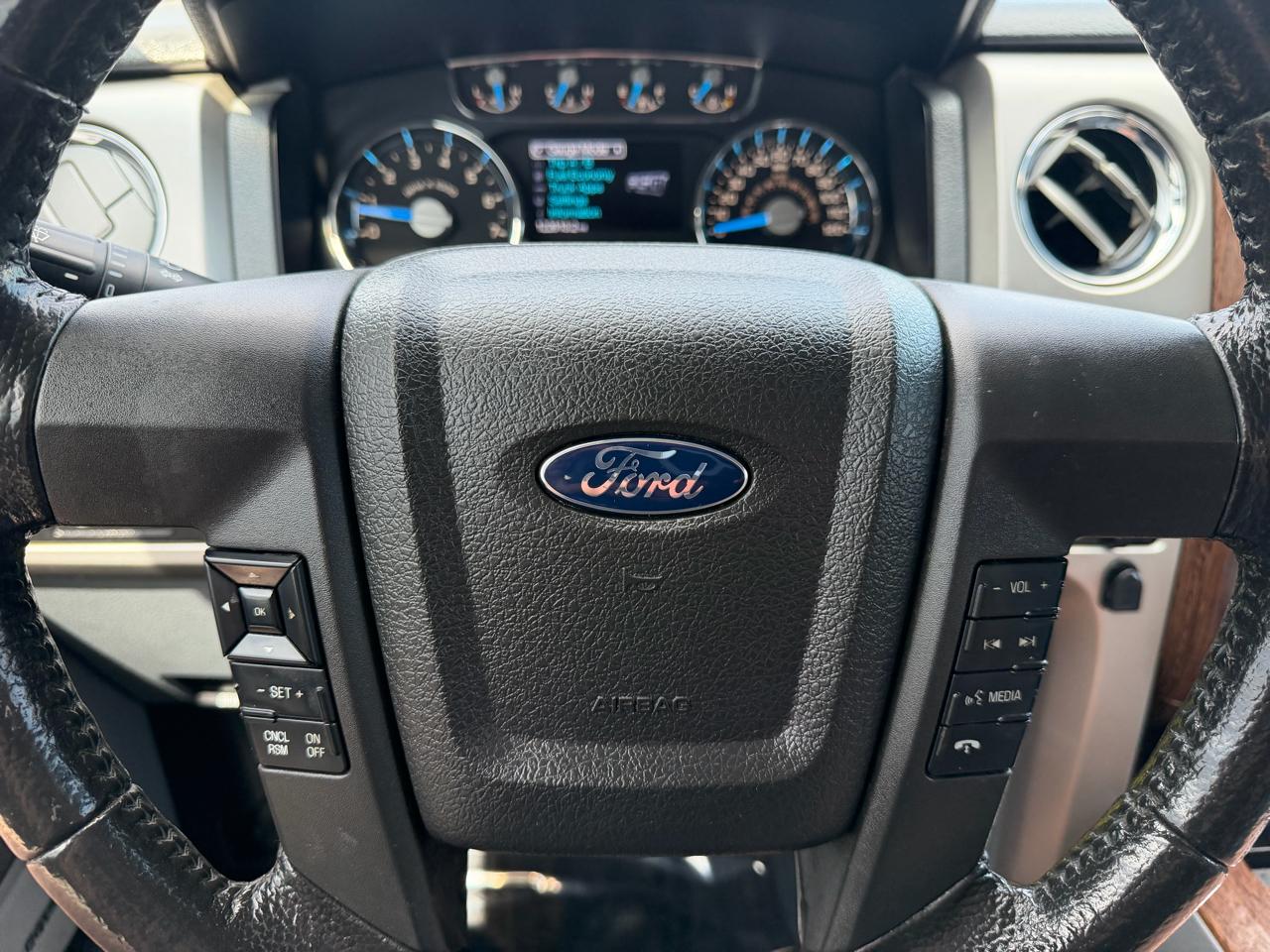 Ford F-150 Lariat SuperCrew 4WD 2014