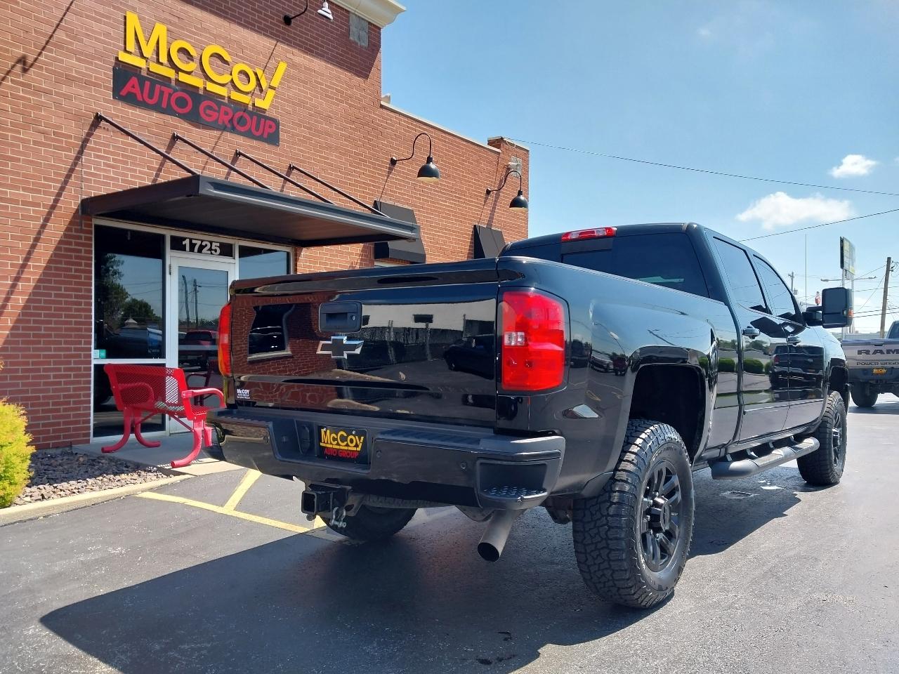 Chevrolet Silverado 2500HD 4WD Crew Cab 153.7" LT 2017