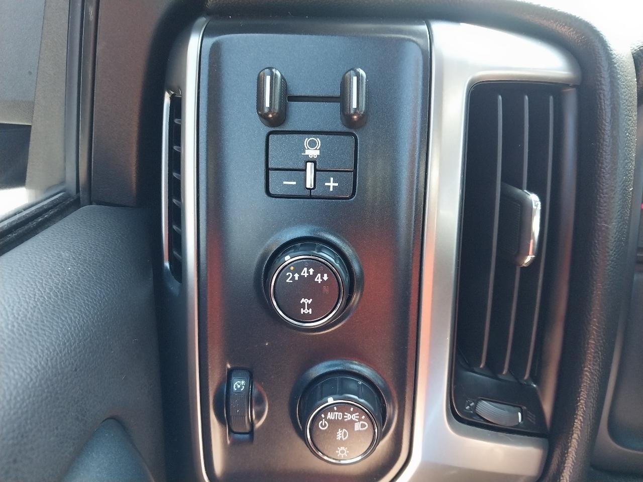 Chevrolet Silverado 2500HD 4WD Crew Cab 153.7" LT 2017