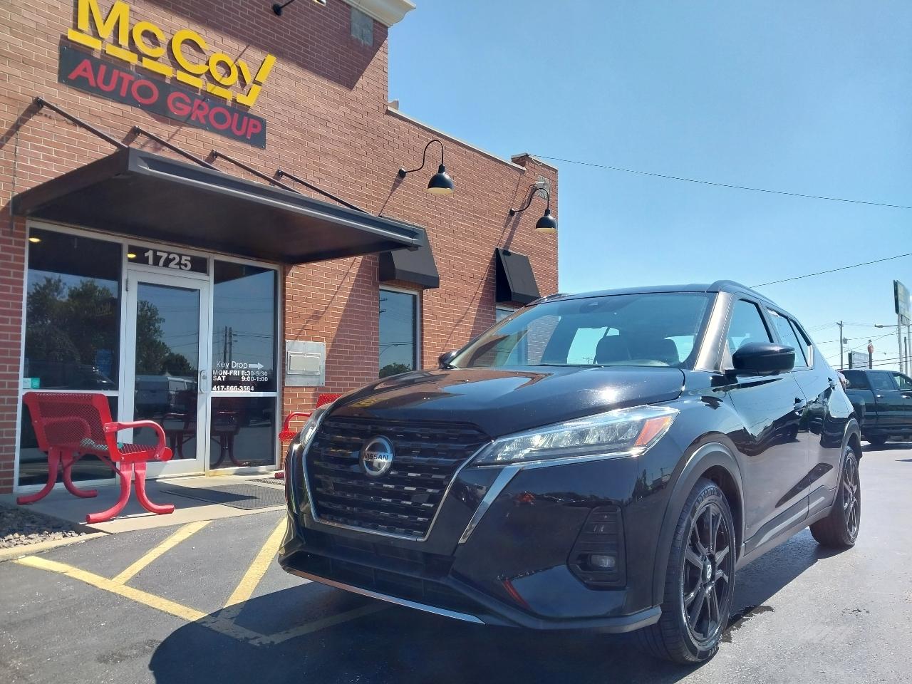 2021 Nissan Kicks SR FWD
