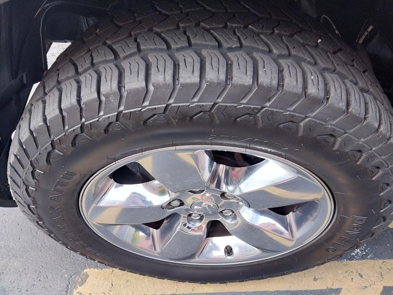 RAM 1500 4WD Crew Cab 140.5" Big Horn 2014