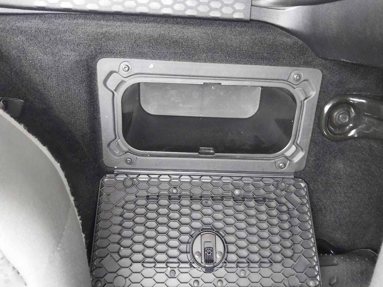 RAM 1500 4WD Crew Cab 140.5" Big Horn 2014