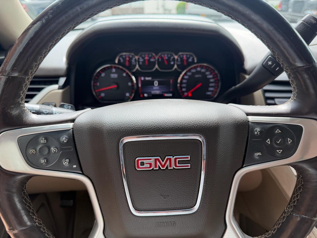GMC Yukon 4WD 4dr SLT 2015