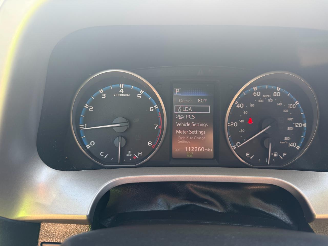 Toyota RAV4 LE AWD (Natl) 2018