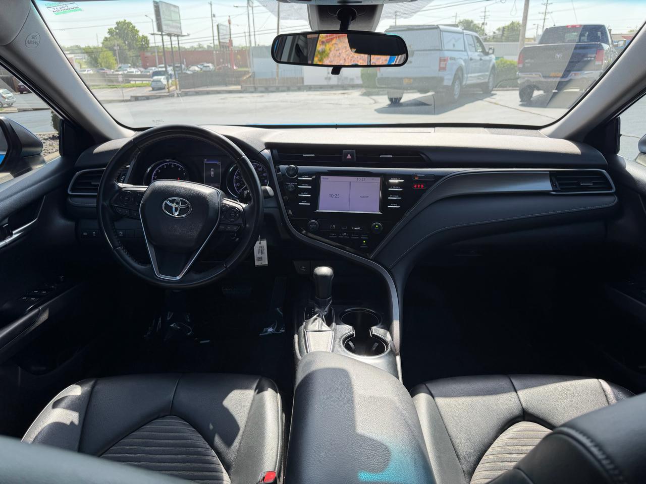 Toyota Camry SE 4D Sedan 2019