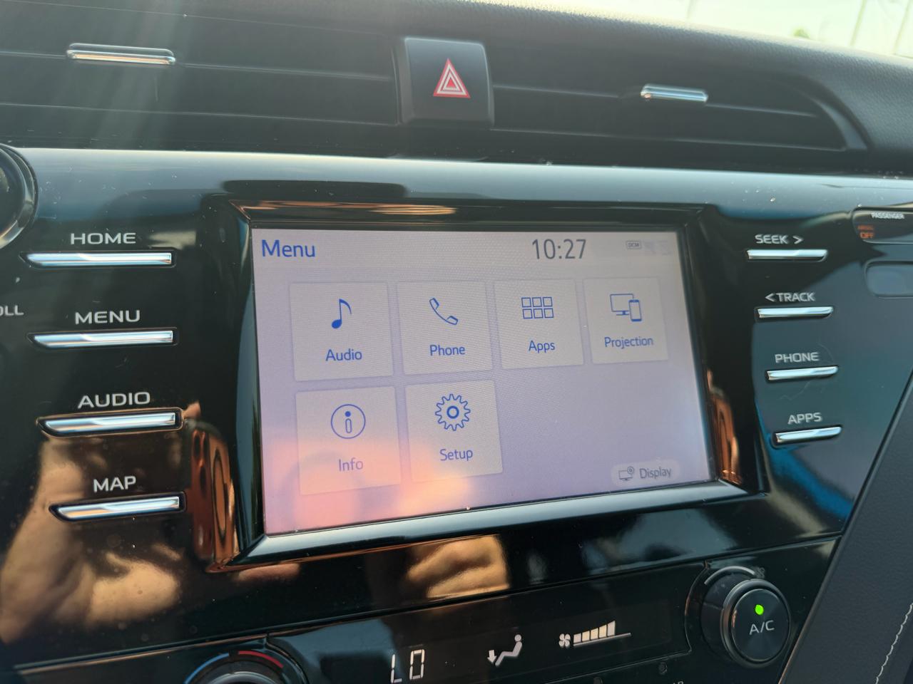 Toyota Camry SE 4D Sedan 2019