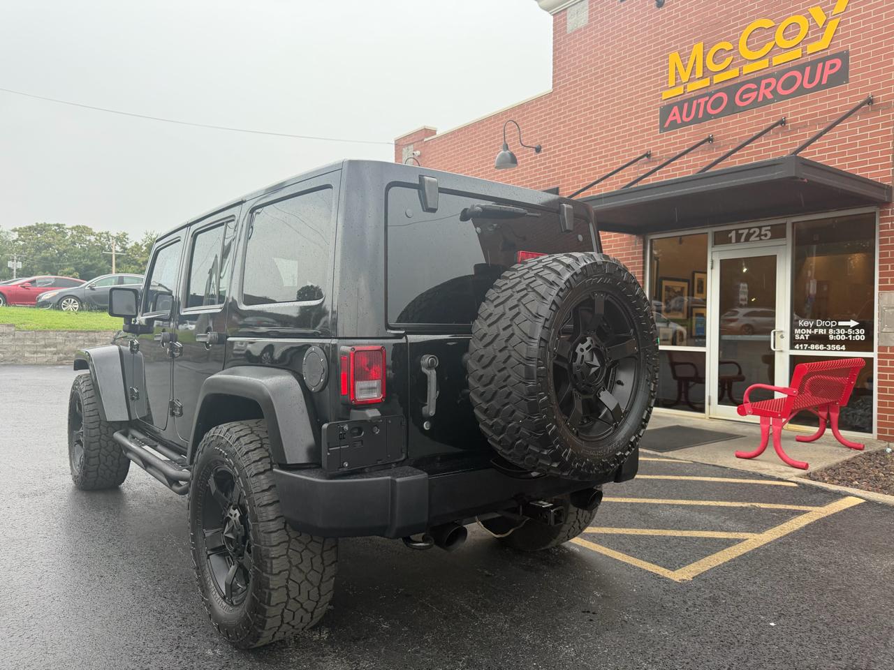 Jeep Wrangler Unlimited 4WD 4dr Sahara 2014