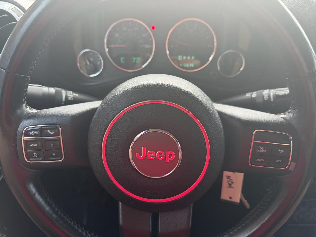 Jeep Wrangler Unlimited 4WD 4dr Sahara 2014