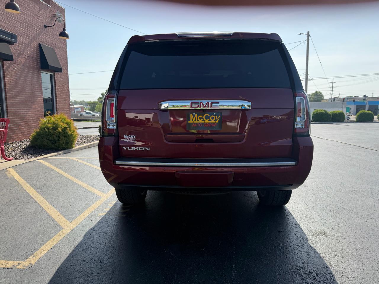GMC Yukon 4WD 4dr Denali 2016