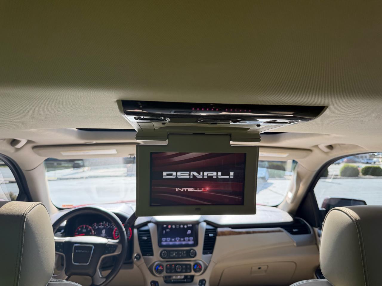 GMC Yukon 4WD 4dr Denali 2016