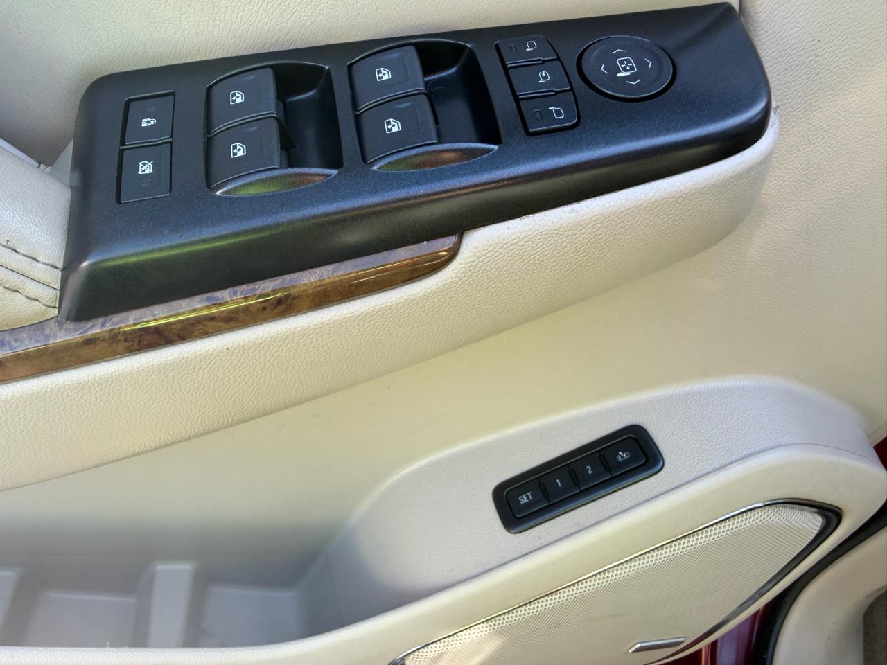 GMC Yukon 4WD 4dr Denali 2016
