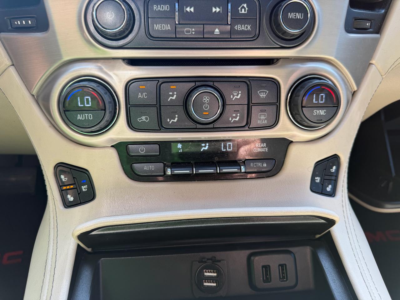 GMC Yukon 4WD 4dr Denali 2016