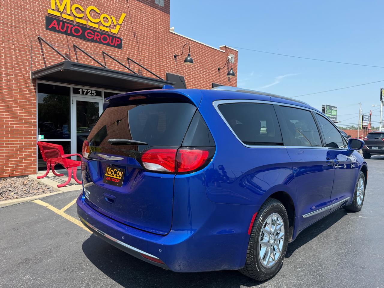2020 Chrysler Pacifica Touring L - Photo 7