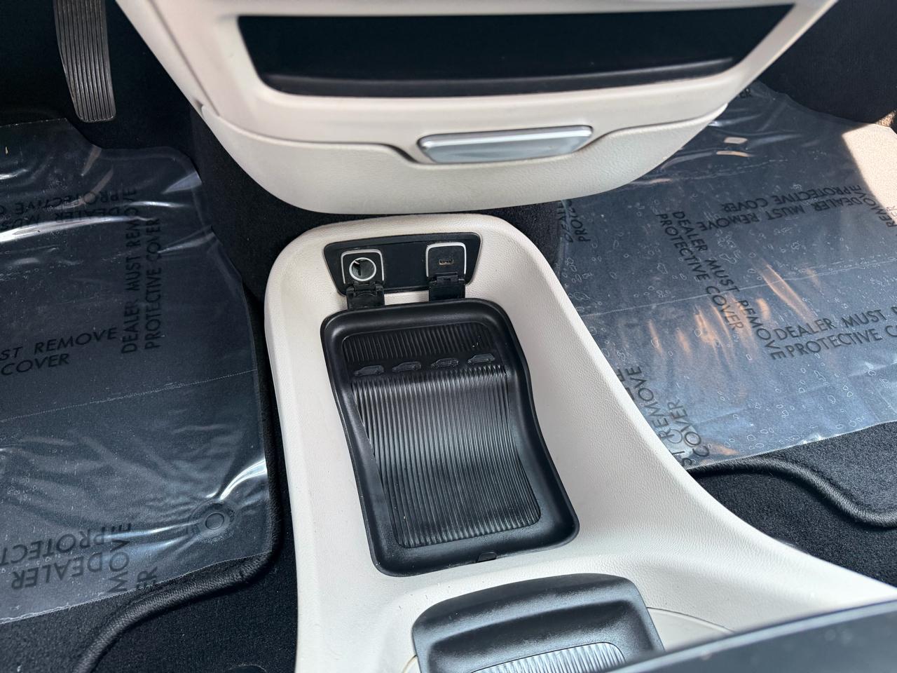 2020 Chrysler Pacifica Touring L - Photo 24