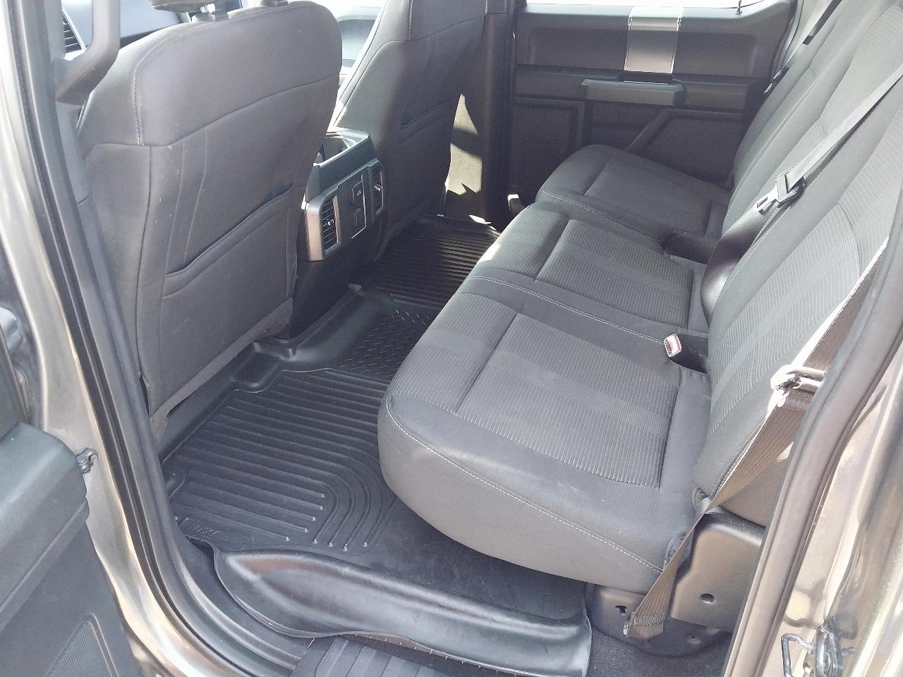 Ford F-150 4WD SuperCrew 145" XLT 2015