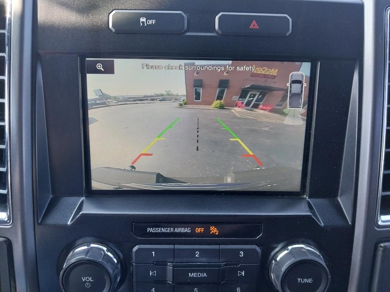 Ford F-150 4WD SuperCrew 145" XLT 2015