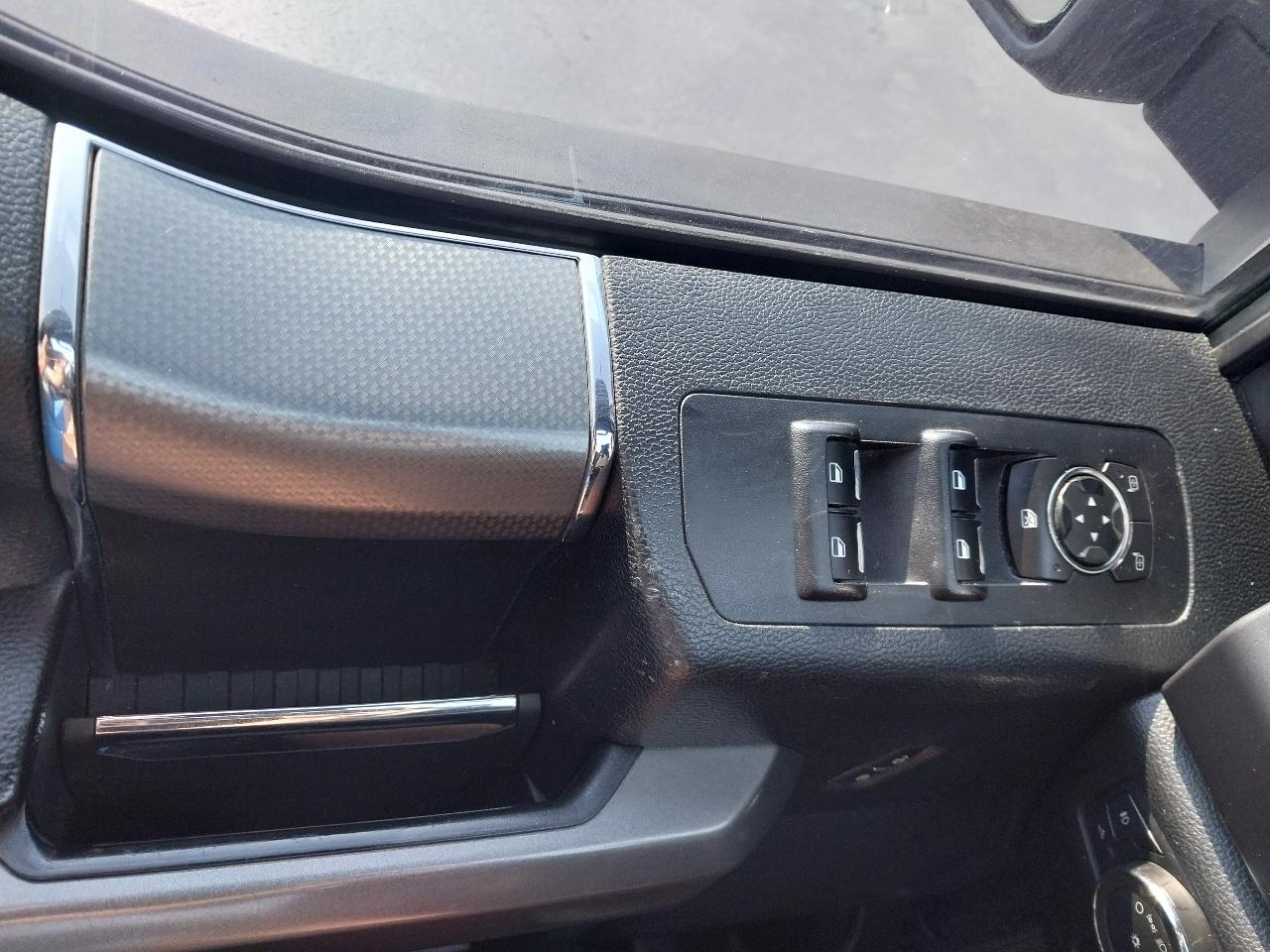 Ford F-150 4WD SuperCrew 145" XLT 2015
