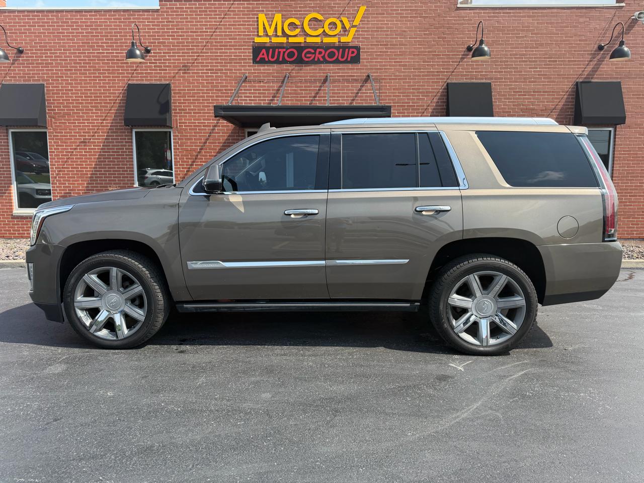 Cadillac Escalade 4WD 4dr Premium Collection 2016