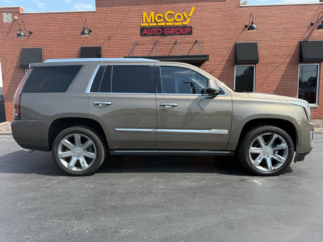 Cadillac Escalade 4WD 4dr Premium Collection 2016