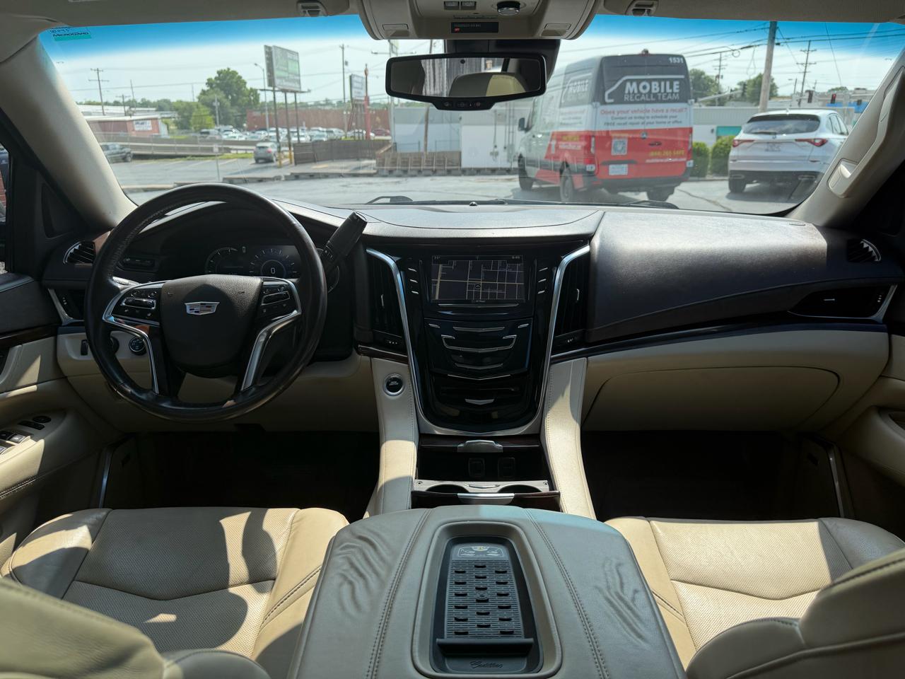 Cadillac Escalade 4WD 4dr Premium Collection 2016