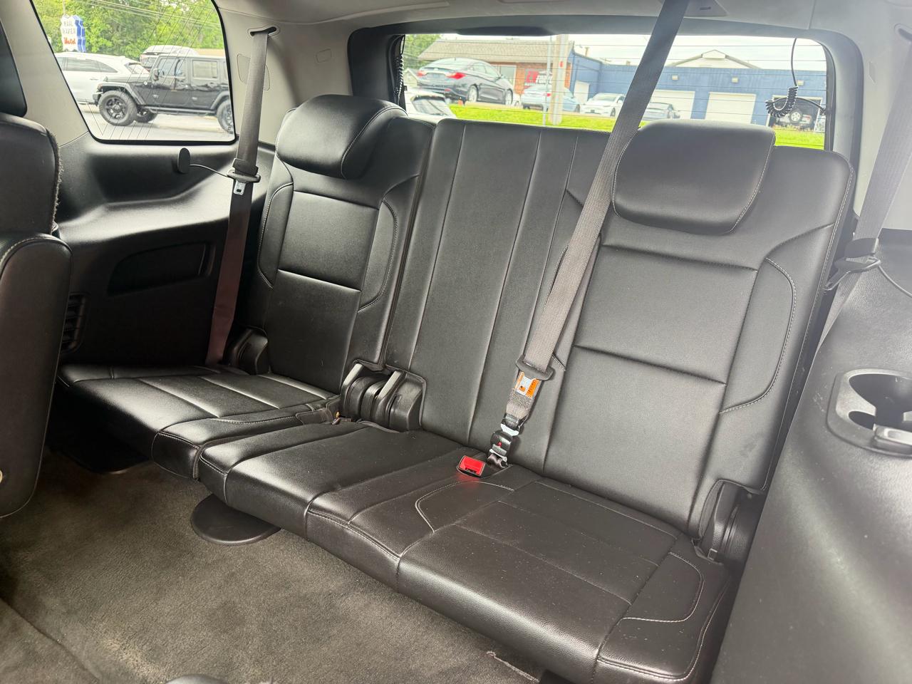 Chevrolet Tahoe 2WD 4dr LT 2015