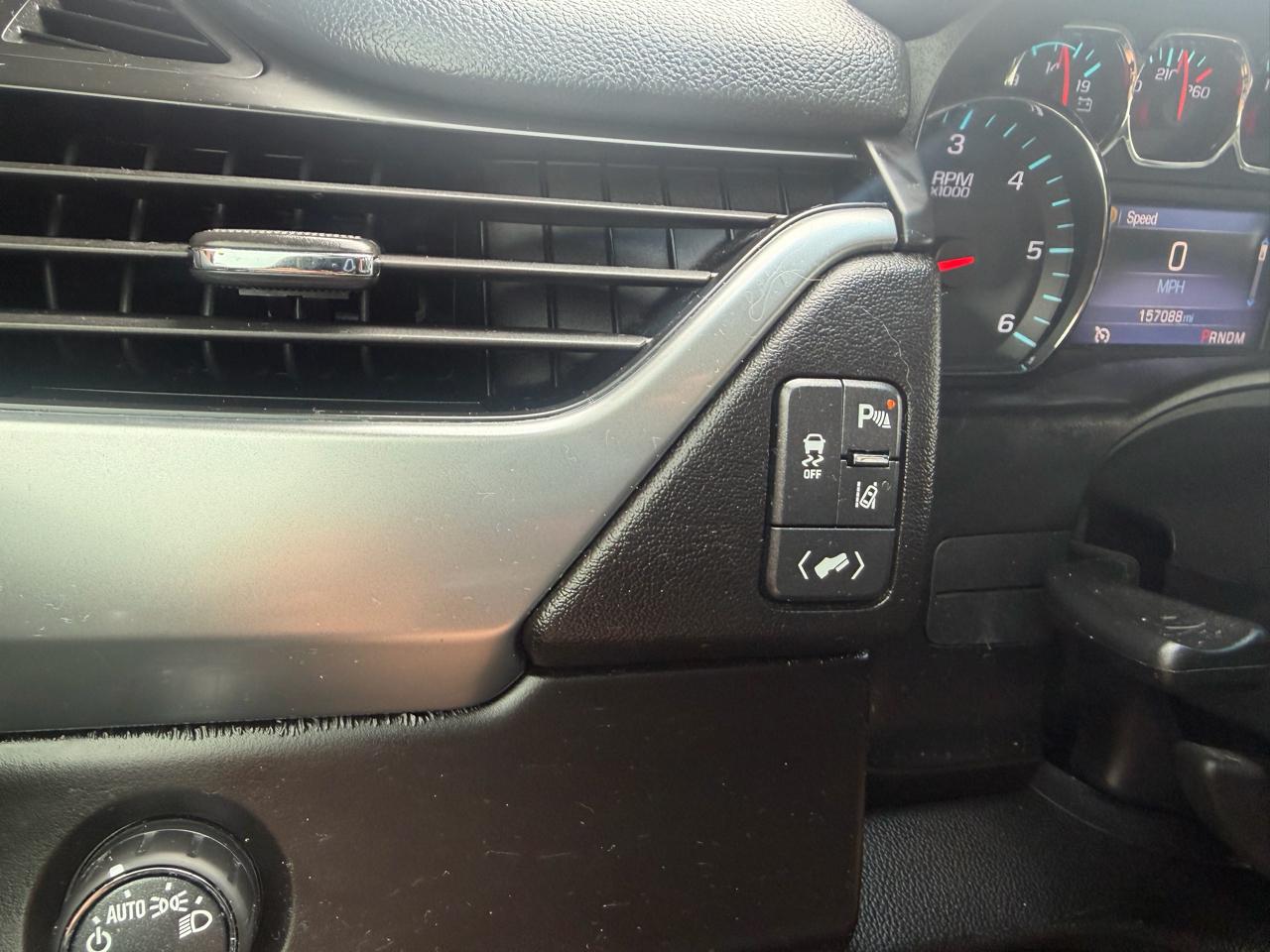 Chevrolet Tahoe 2WD 4dr LT 2015