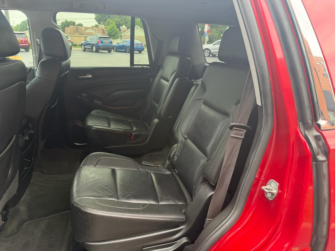 Chevrolet Tahoe 2WD 4dr LT 2015