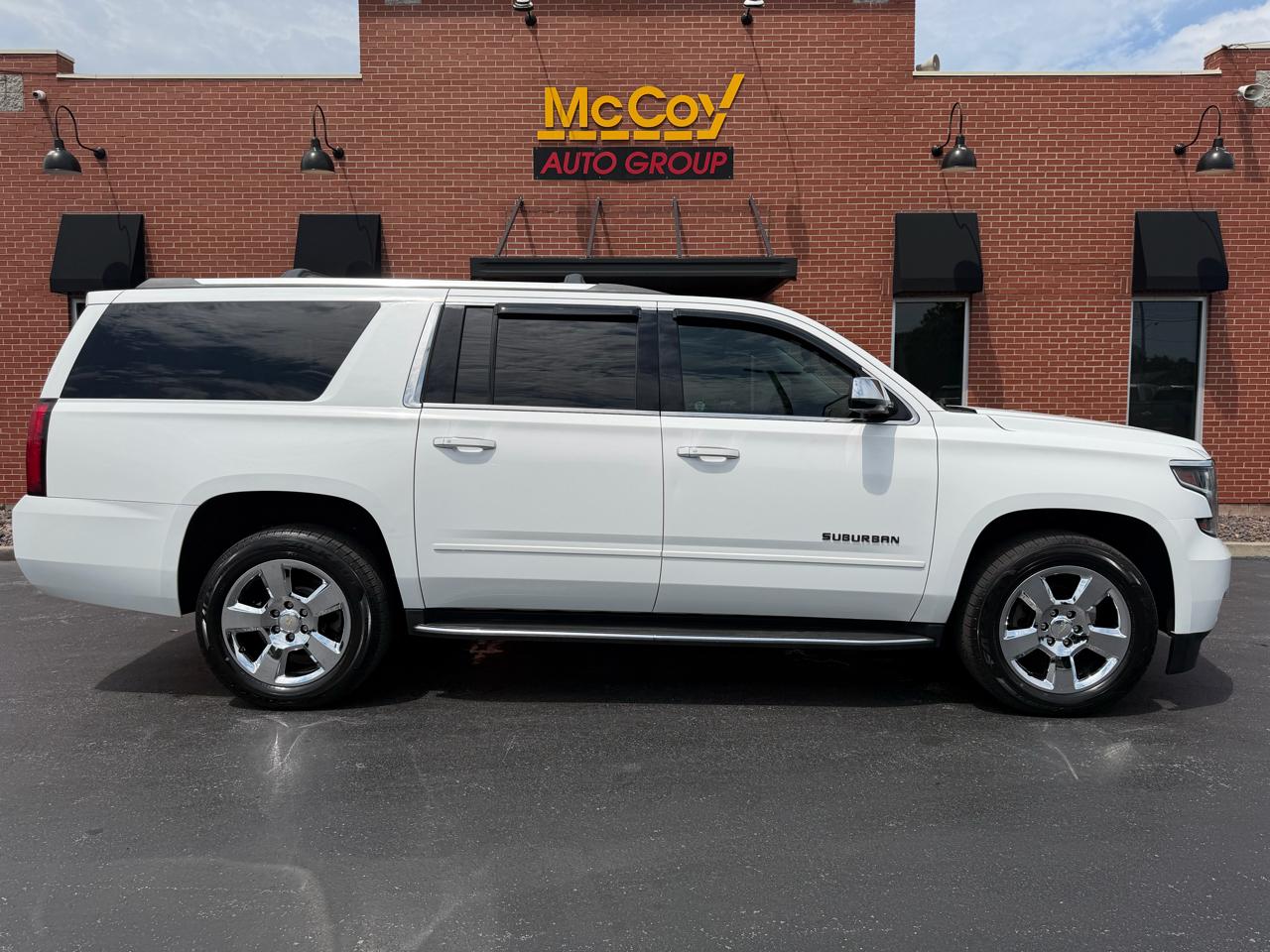 Chevrolet Suburban 4WD 4dr 1500 Premier 2017