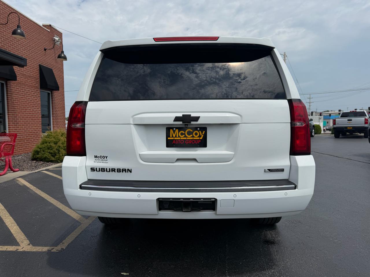 Chevrolet Suburban 4WD 4dr 1500 Premier 2017