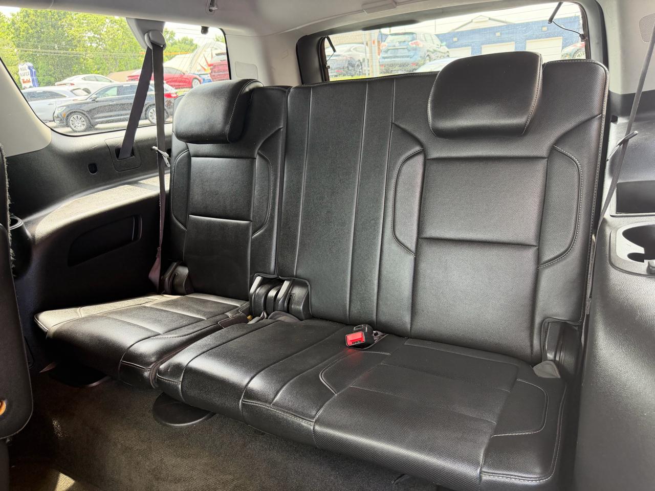 Chevrolet Suburban 4WD 4dr 1500 Premier 2017