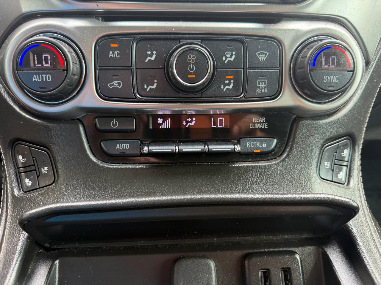 Chevrolet Suburban 4WD 4dr 1500 Premier 2017