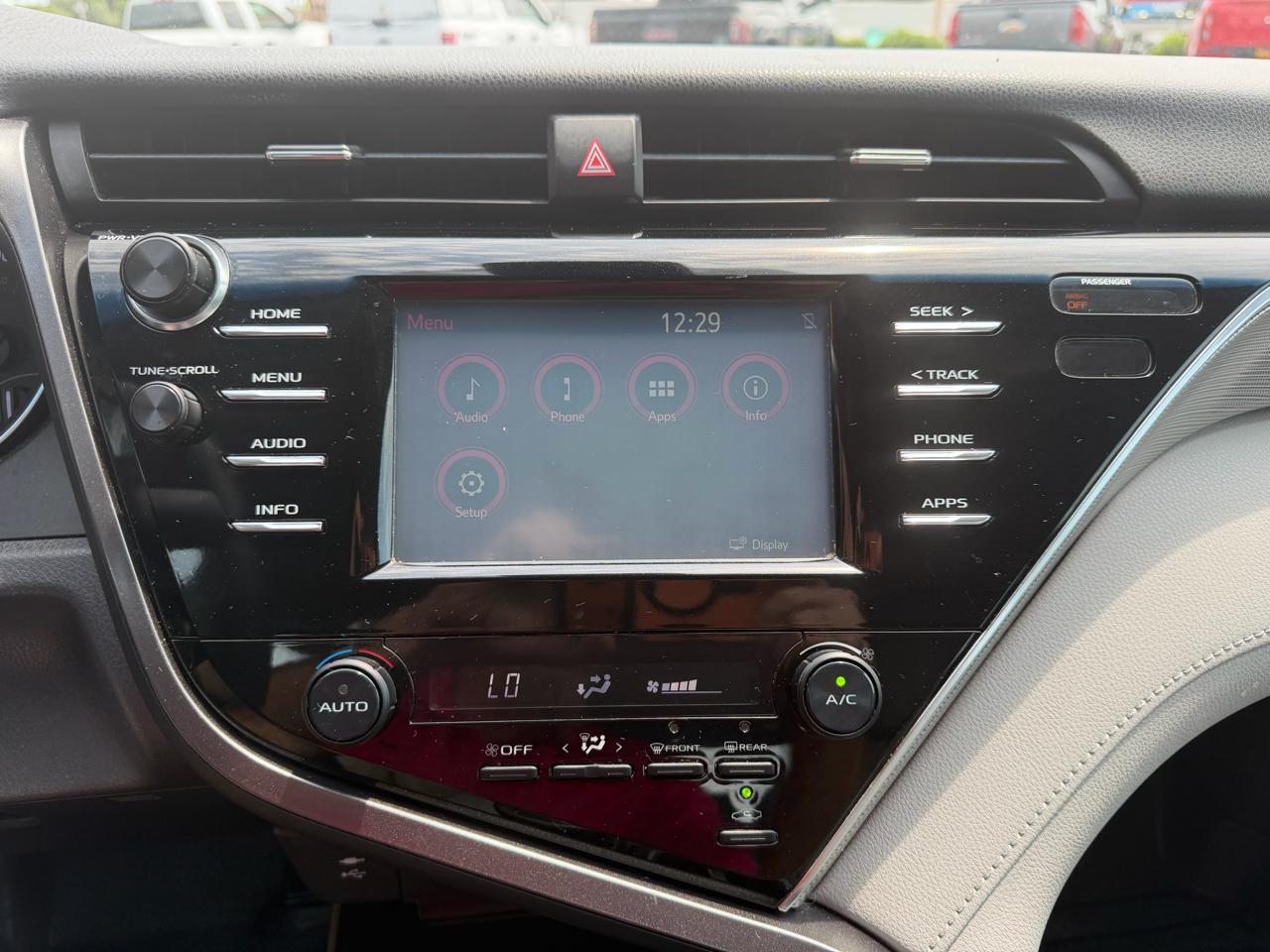 Toyota Camry SE 4D Sedan 2018