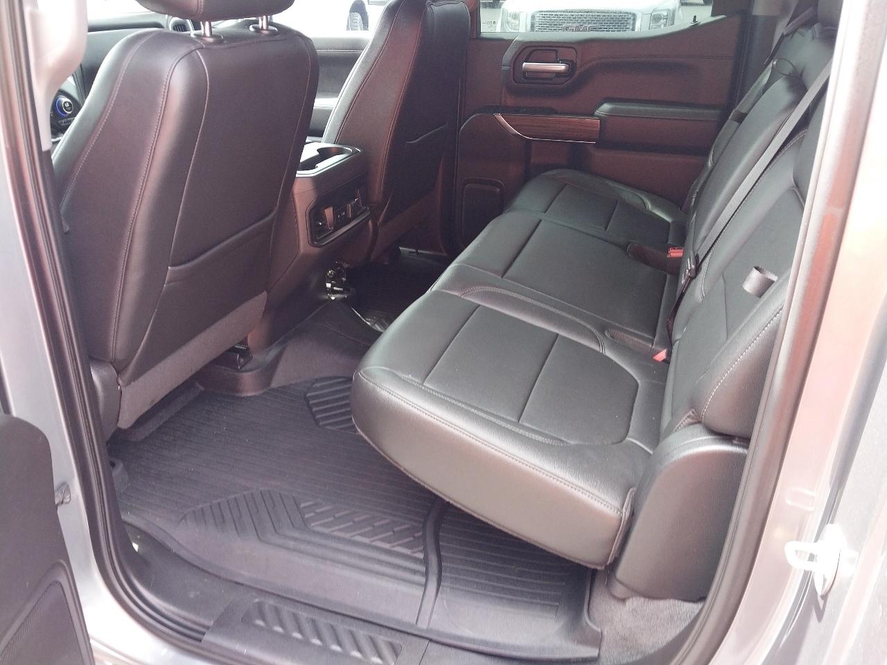 Chevrolet Silverado 1500 4WD Crew Cab 147" RST 2021
