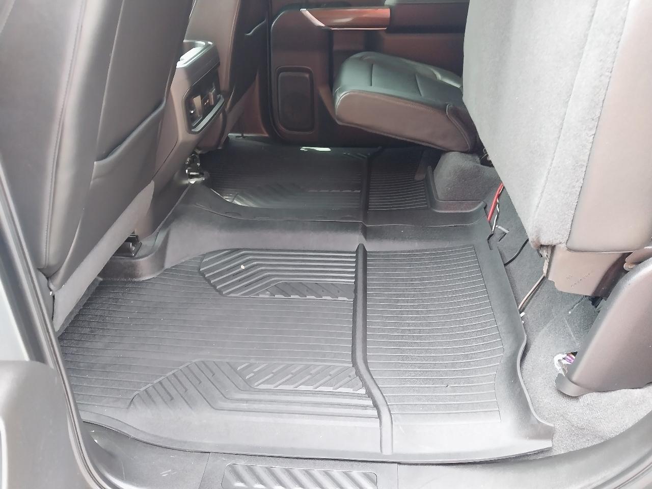 Chevrolet Silverado 1500 4WD Crew Cab 147" RST 2021