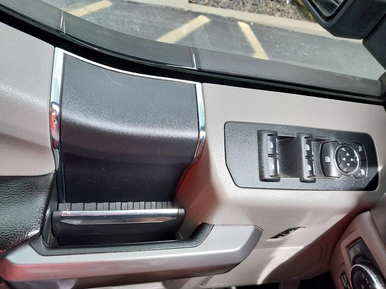 Ford F-150 XLT SuperCrew 4WD 2019