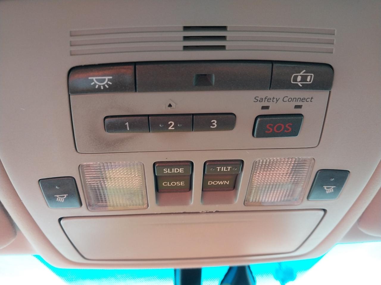 Lexus ES 350 4dr Sdn 2012