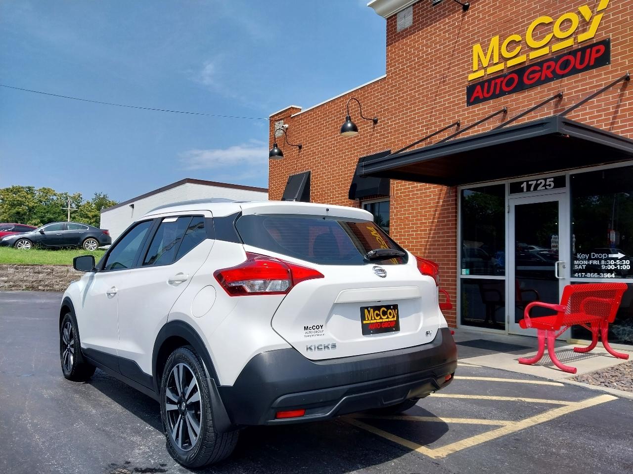 Nissan Kicks SV FWD 2018