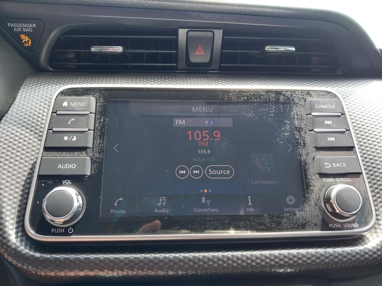 Nissan Kicks SV FWD 2018