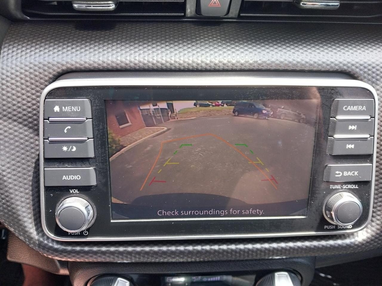 Nissan Kicks SV FWD 2018