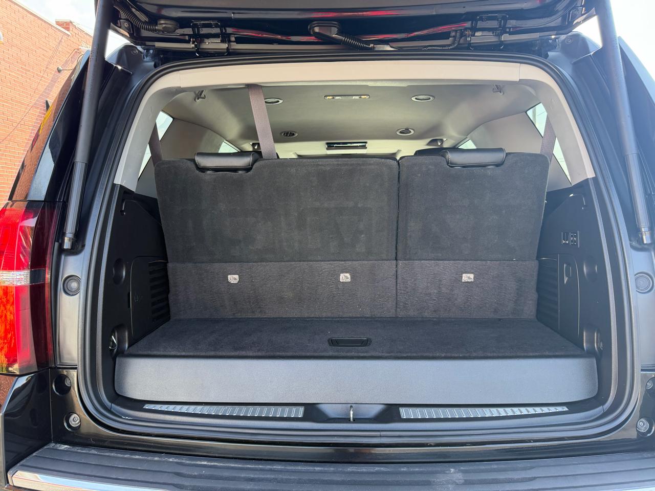 Chevrolet Tahoe 4WD 4dr Premier 2017